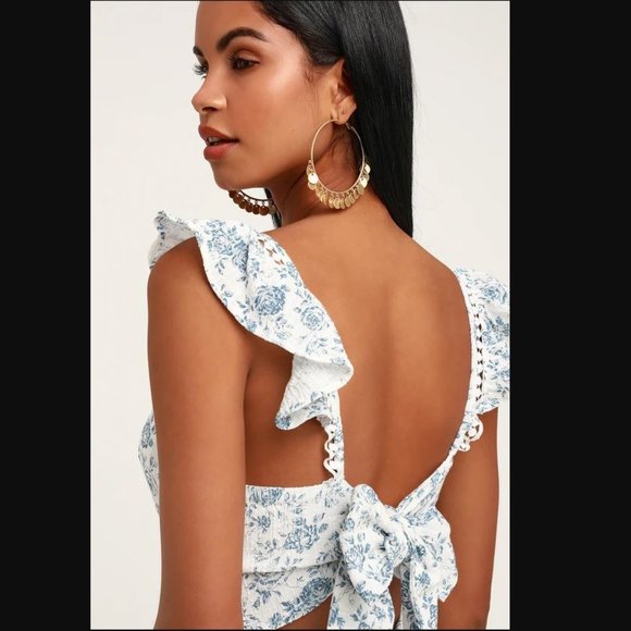 MINKPINK - Skye Rose Blue and White Floral Print Mini Dress - Picture 2 of 4